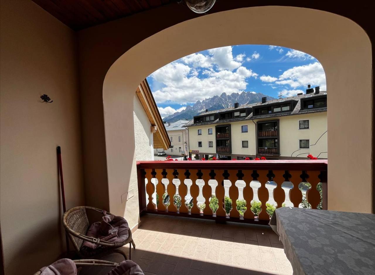Stroblhof Toblach-Dobbiaco Exterior photo